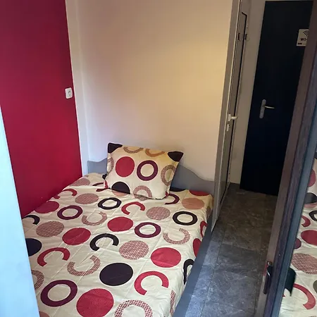 Comfort Guest بيت شباب